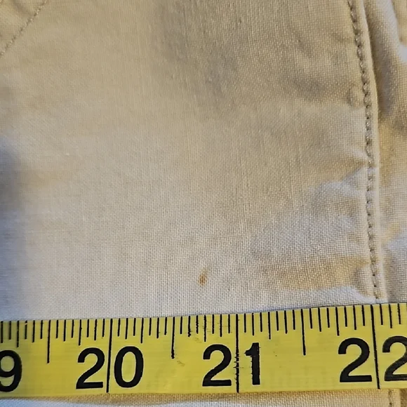 Beige Utility Vest - Picture 11 of 11